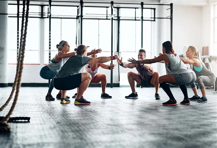 Benefits of group fitness classes for staying active